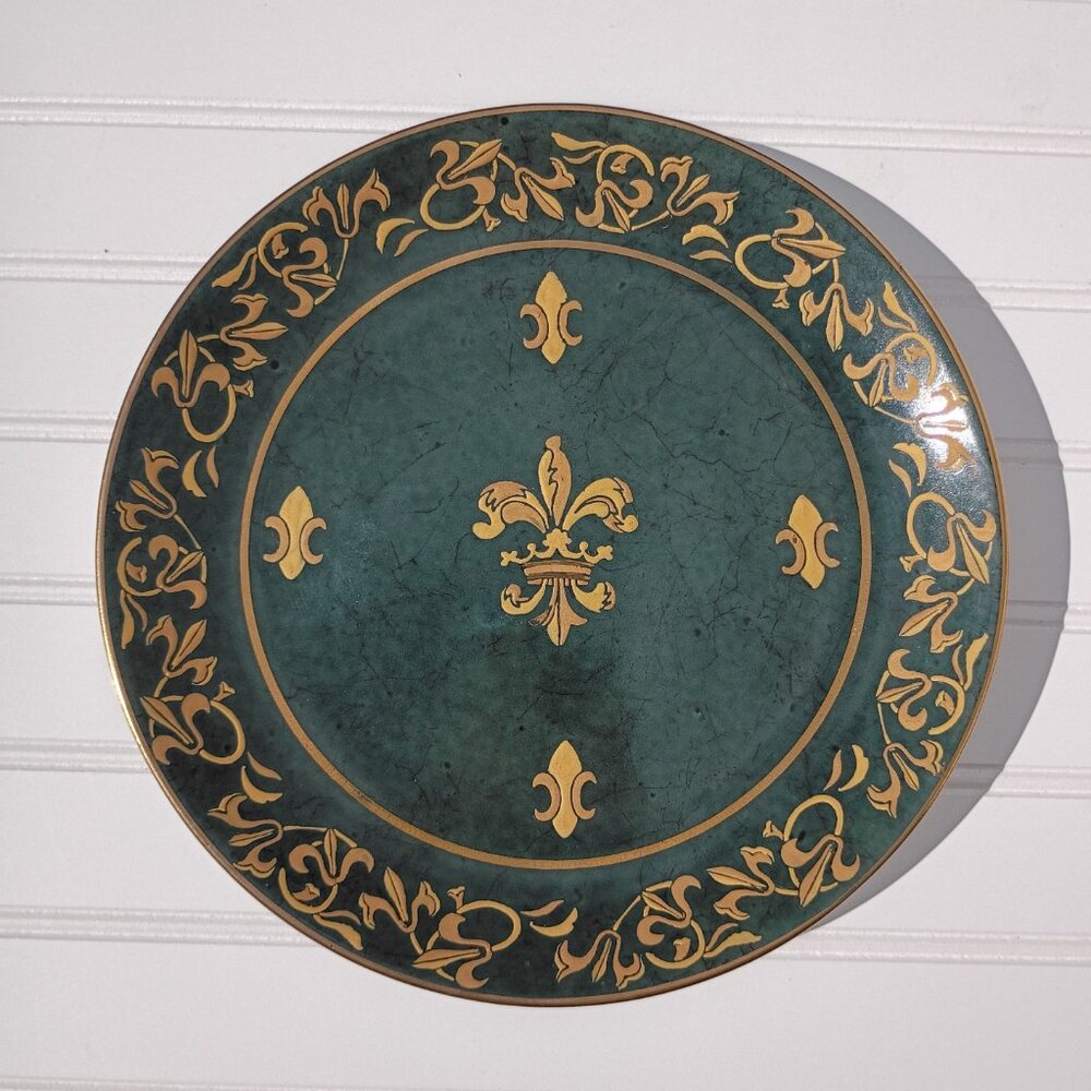 Pair of Andrea by Sadek Decorative Plates Fleur-de-Lis Maroon Green Gold Regal - Picture 5 of 16